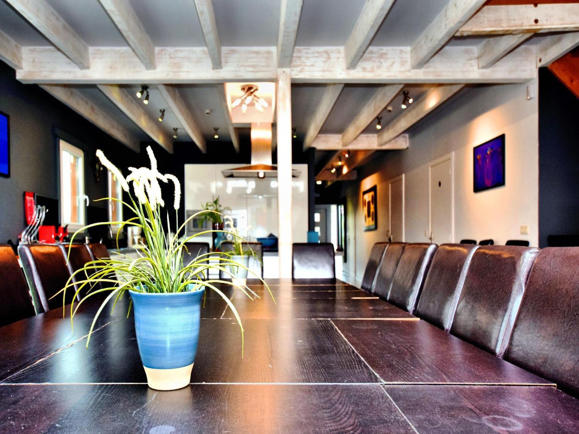 Beautiful Villa With Heated Outdoor Pool Manhay Экстерьер фото